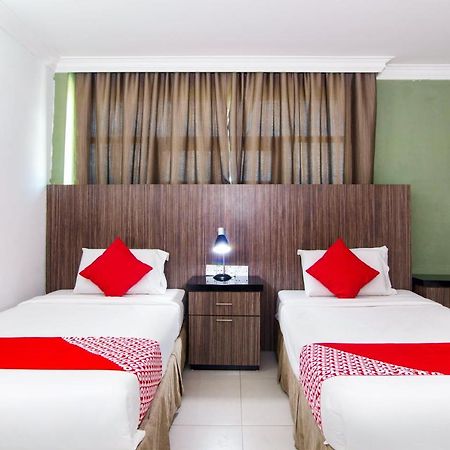 Crystal City Hotel Kuantan Ngoại thất bức ảnh