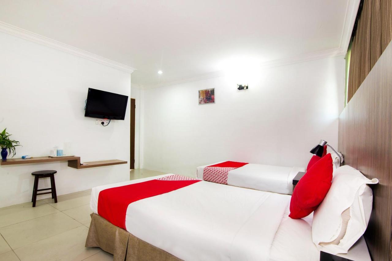 Crystal City Hotel Kuantan Ngoại thất bức ảnh