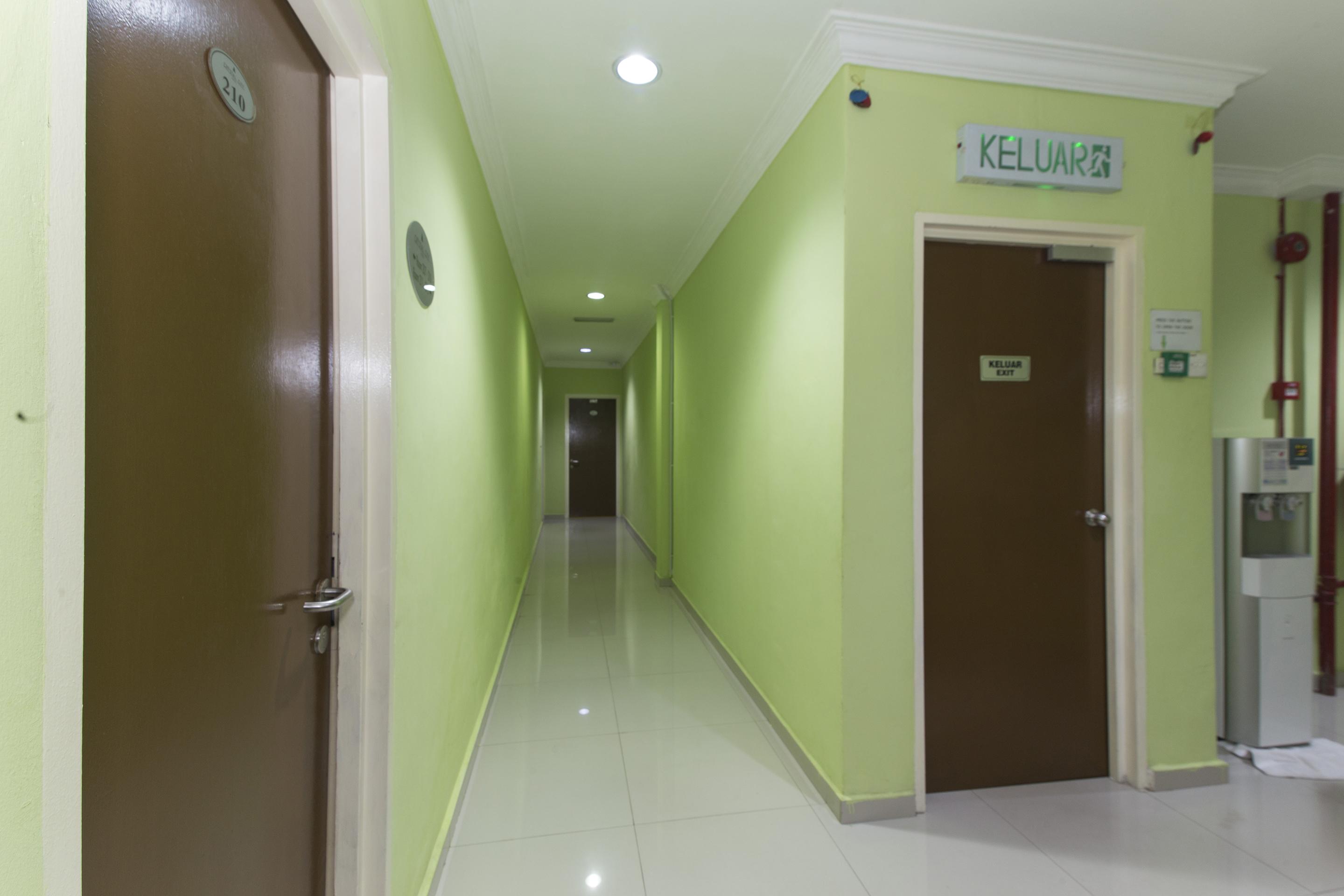 Crystal City Hotel Kuantan Ngoại thất bức ảnh