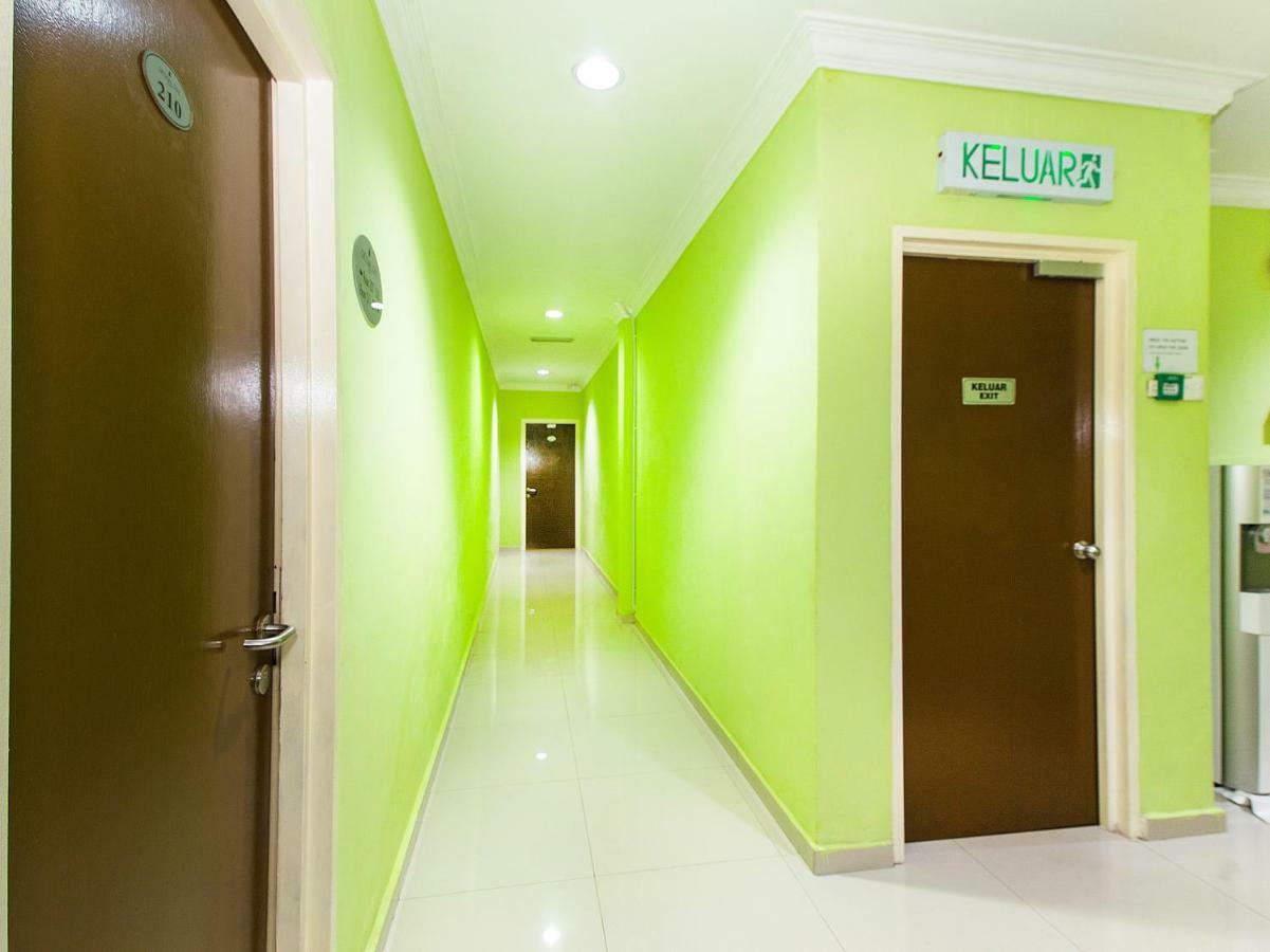 Crystal City Hotel Kuantan Ngoại thất bức ảnh