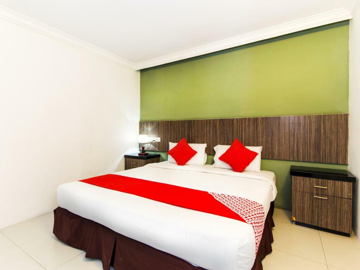Crystal City Hotel Kuantan Ngoại thất bức ảnh