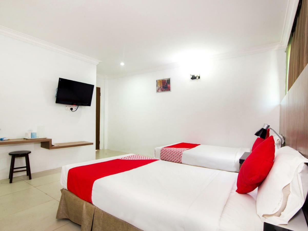 Crystal City Hotel Kuantan Ngoại thất bức ảnh