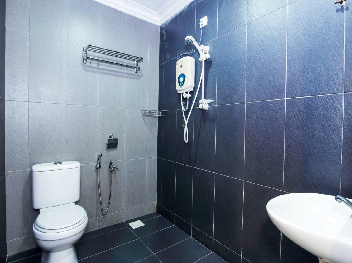 Crystal City Hotel Kuantan Ngoại thất bức ảnh